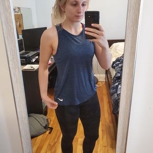 Nike tank
